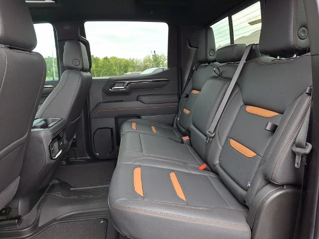 Used 2025 Silver GMC AT4 image 10