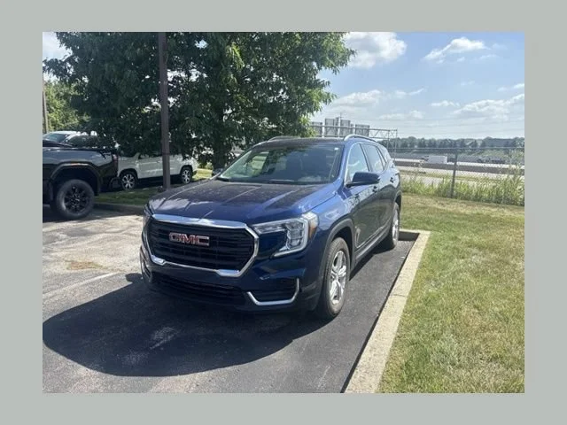 2023 GMC Terrain SLE AWD's photo