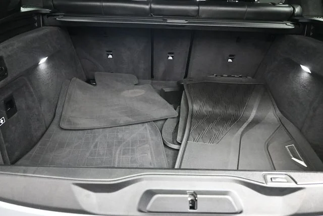 Used 2024 Gray BMW M60i image 23