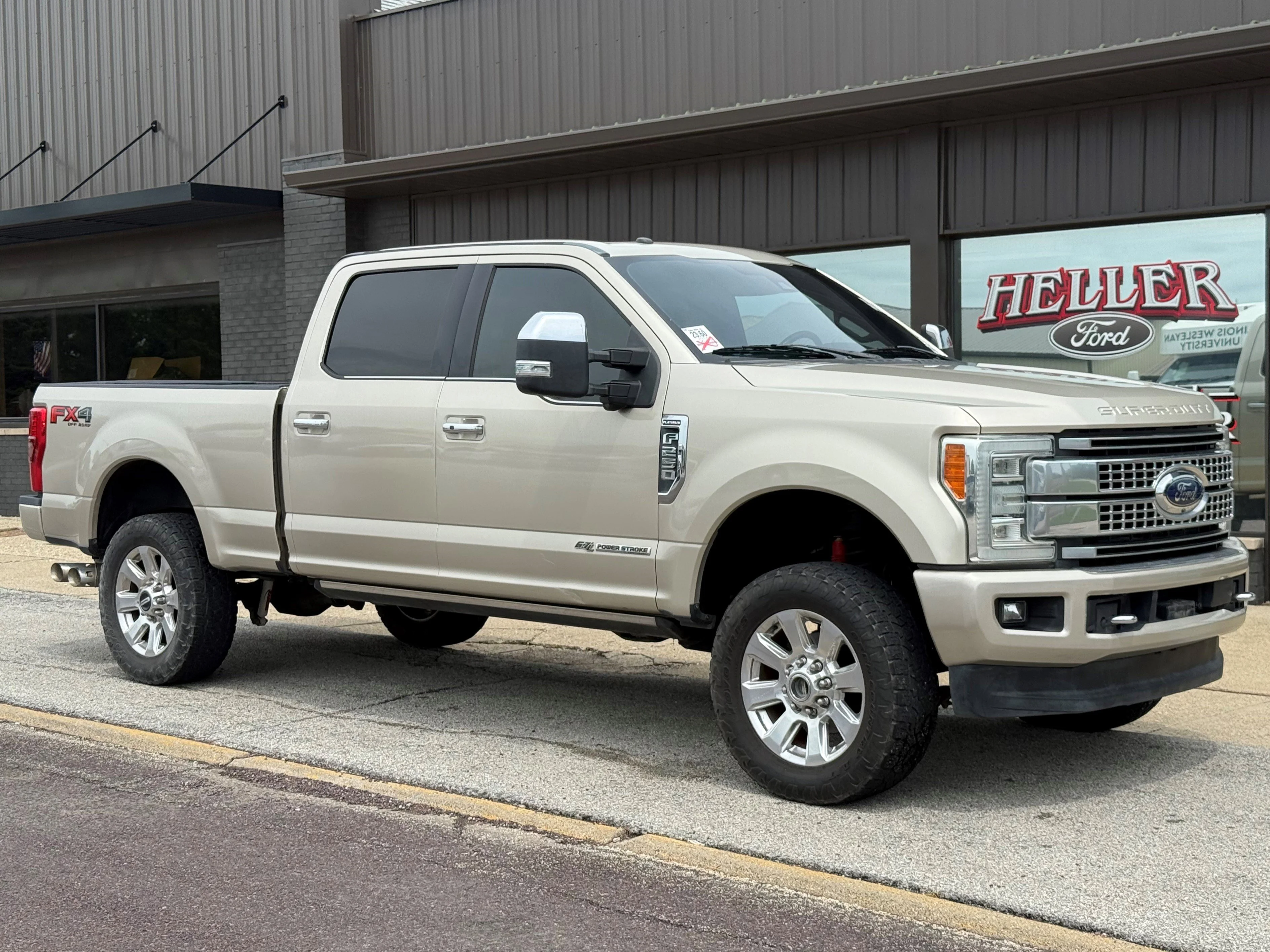 Used 2017 White Gold Metallic Ford Platinum image 3