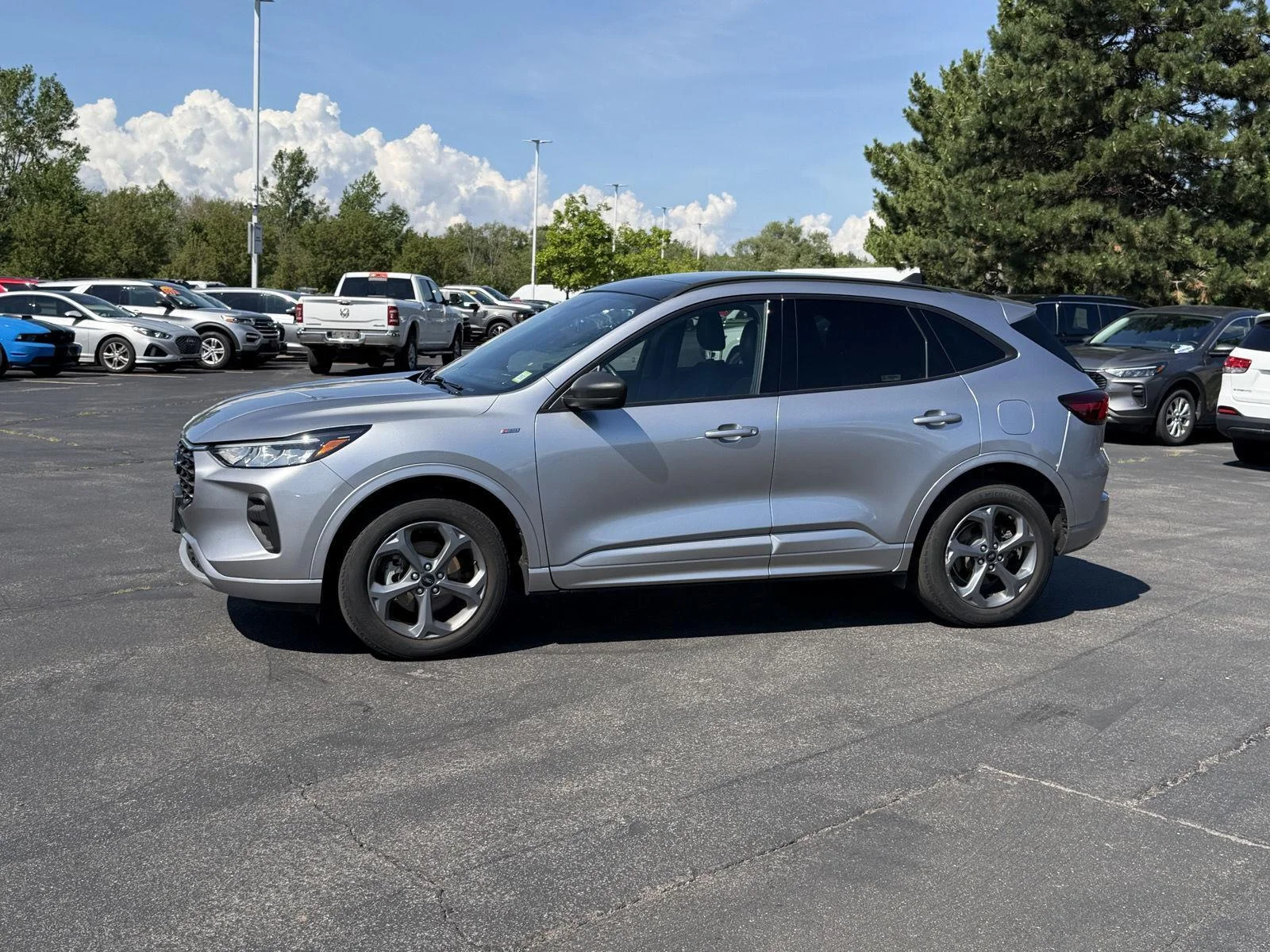 Used 2023 Iconic Silver Metallic Ford ST-Line image 6