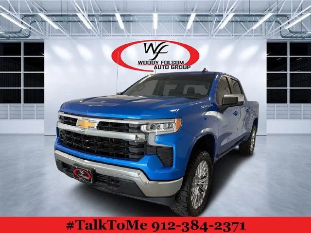 Used 2025 Blue Chevrolet LT image 1