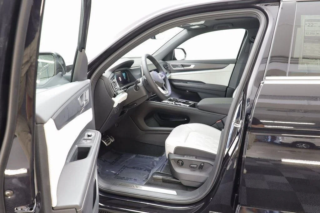 2026 Volkswagen Atlas Cross Sport SEL Premium R-LINE - Photo 7