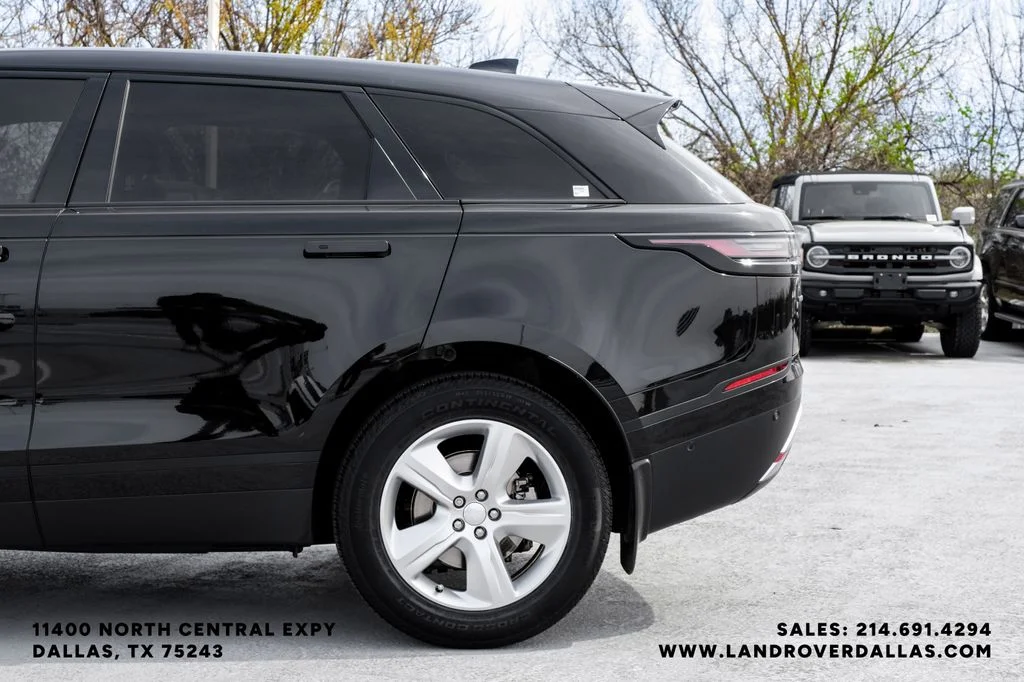 Used 2026 Black Land Rover S image 11