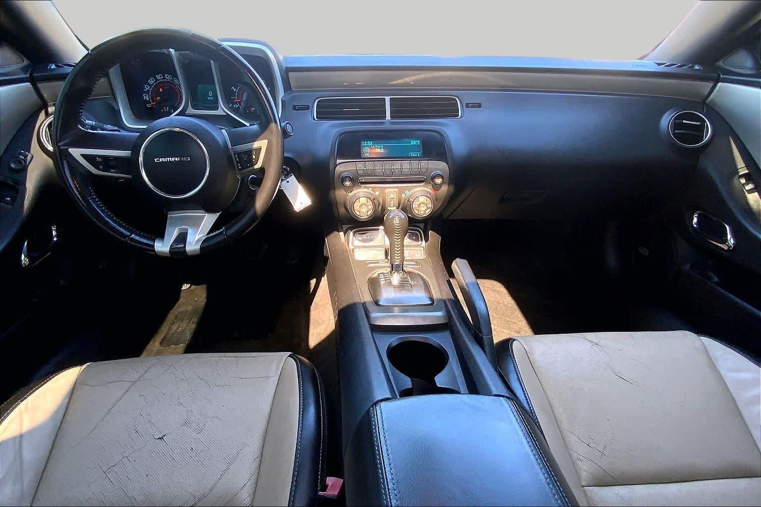 Used 2011 Summit White Chevrolet 2SS image 15