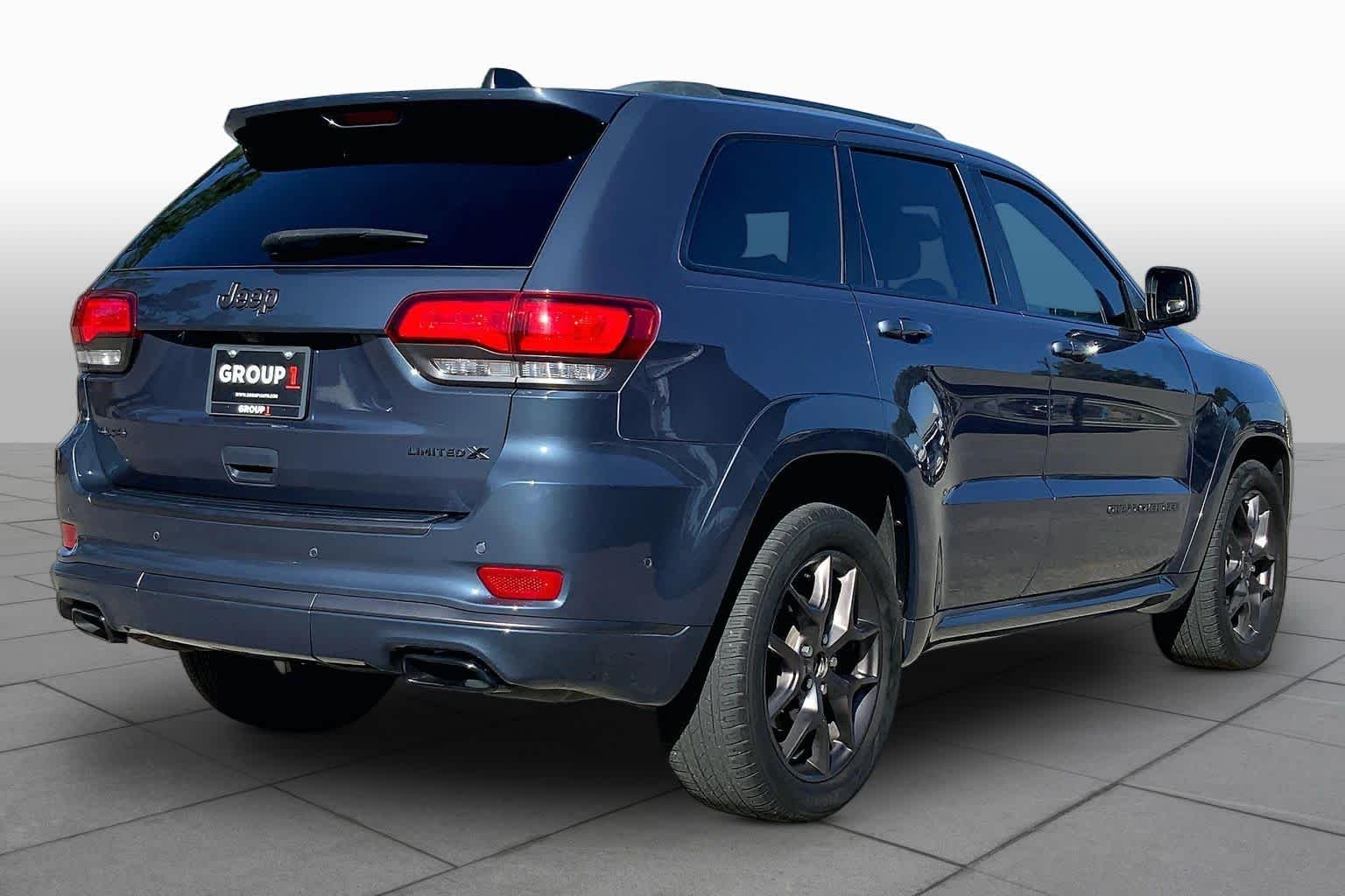Used 2020 Slate Blue Pearlcoat Jeep Limited X image 13
