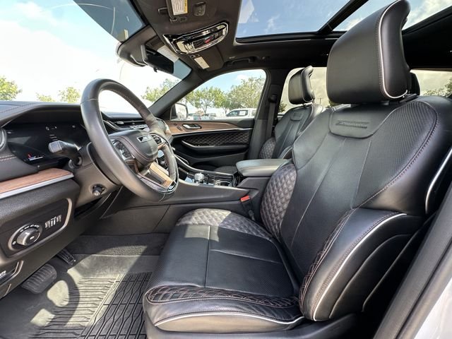 Used 2022 White Jeep Summit image 25