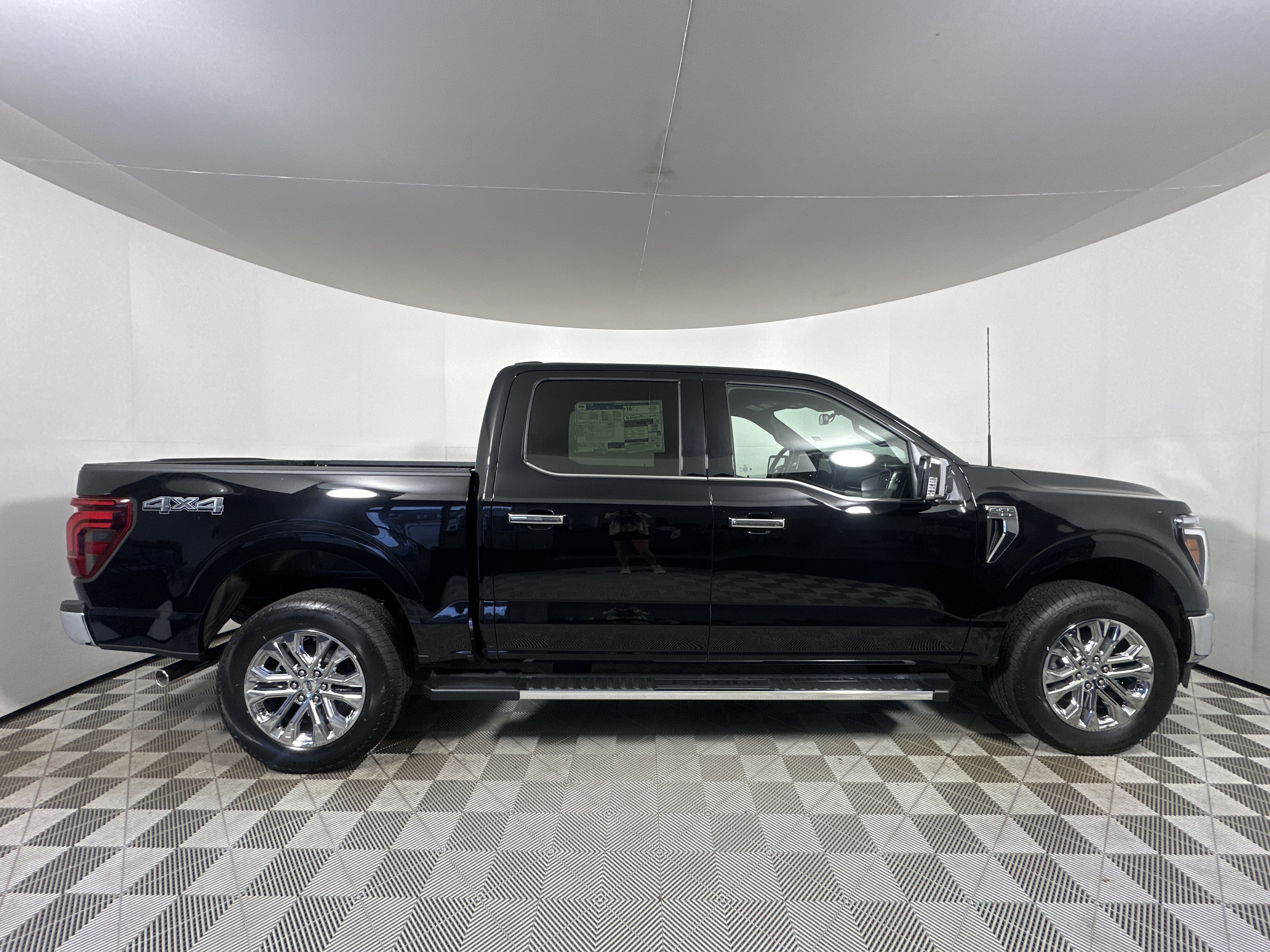 New 2026 AGATE BLACK MET Ford LARIAT image 8