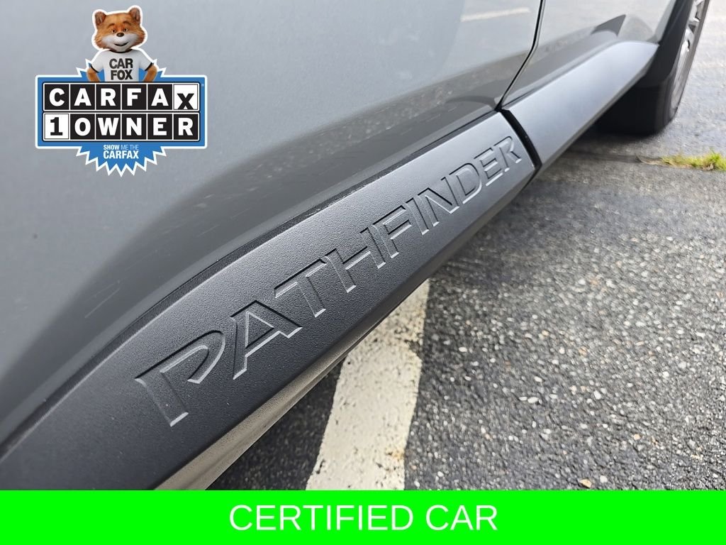 Used 2025 Silver Nissan S image 12