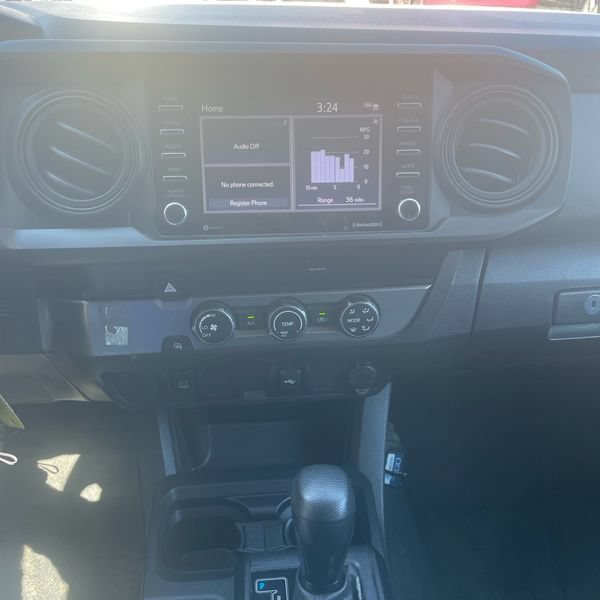 Used 2022 White Toyota SR image 20