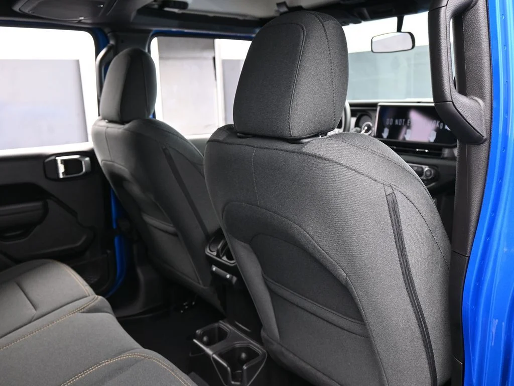 New 2026 Hydro Blue Pearl-Coat Exterior Paint Jeep Sport image 41