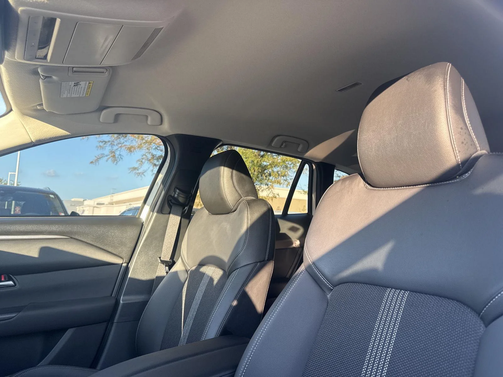 Used 2025 White Mazda 2.5 S Preferred Package image 11
