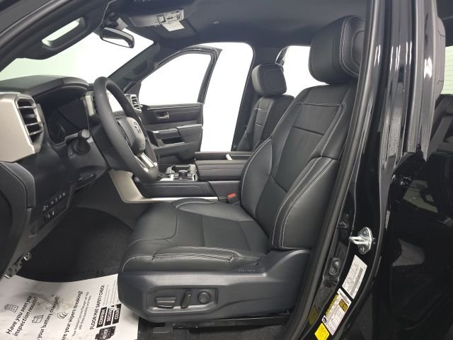 New 2026 Midnight Black Metallic Toyota  SR5 image 18