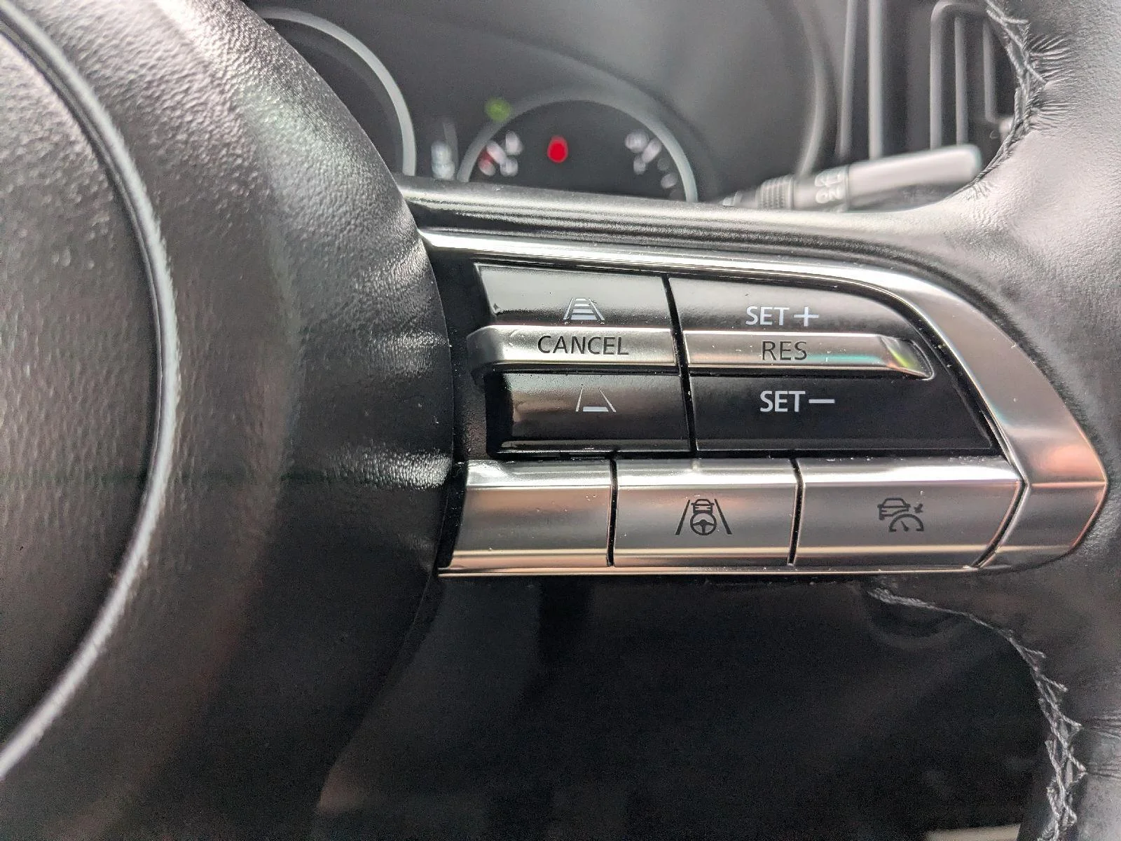 Certified Used 2025 Soul Red Crystal Metallic Mazda 2.5 Turbo Premium Package image 23