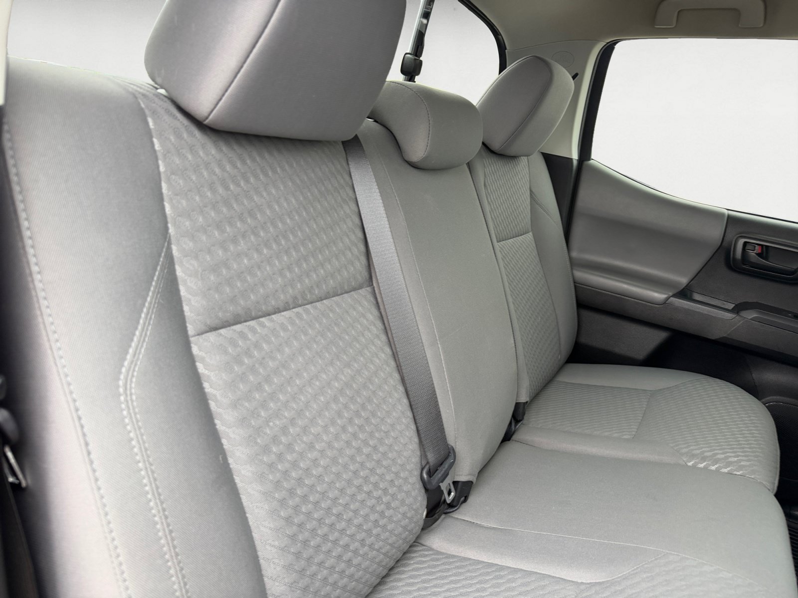 Used 2021 Magnetic Gray Metallic Toyota SR image 18