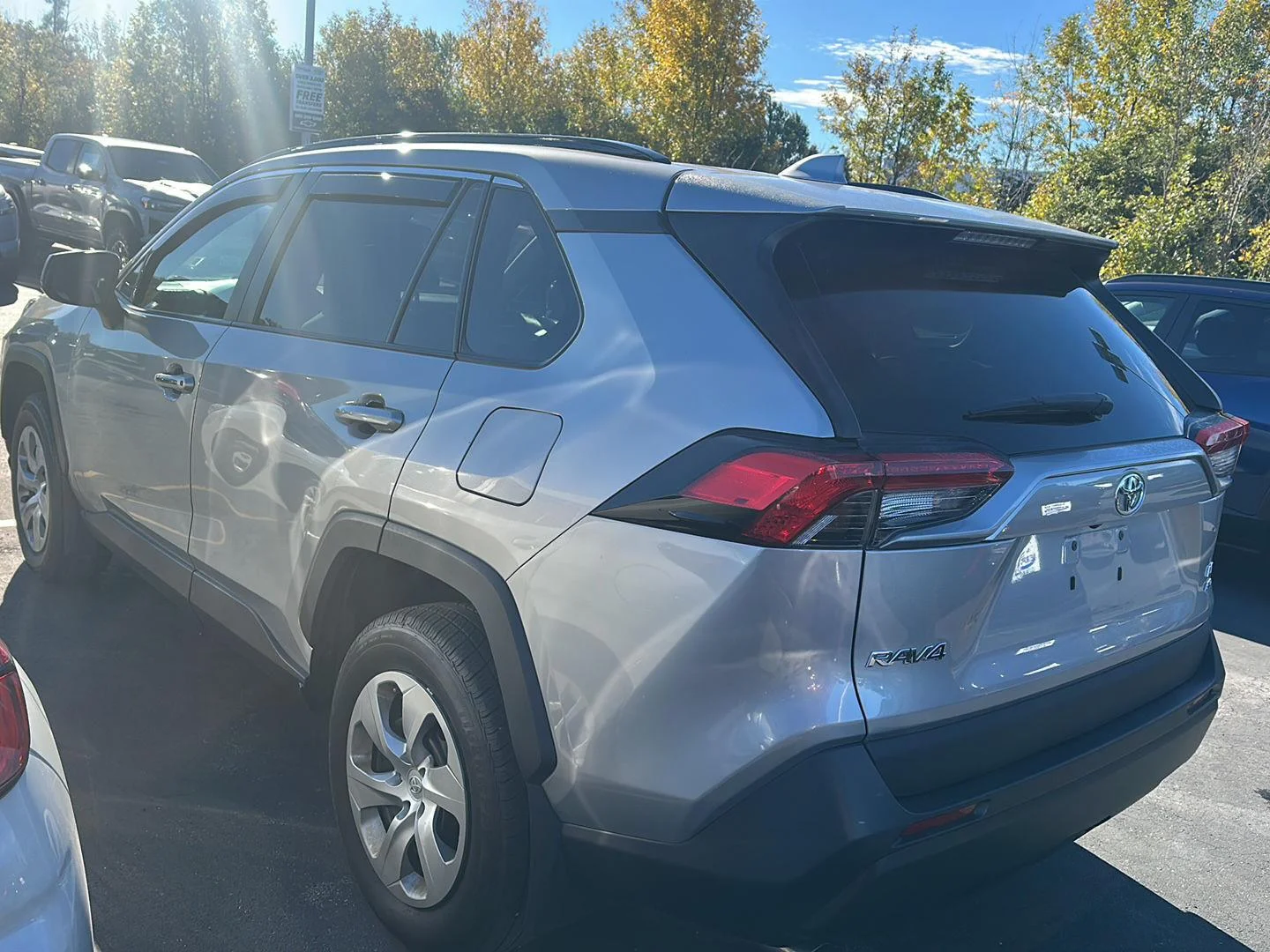 Used 2020 Silver Sky Metallic Toyota LE image 4