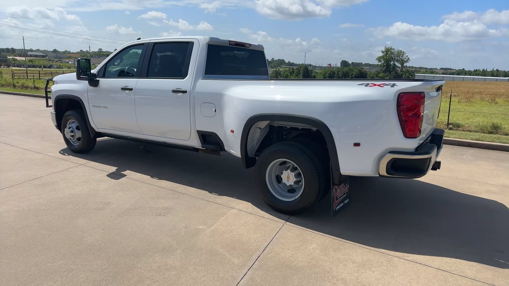 New 2026 Summit White Chevrolet Work Truck image 5