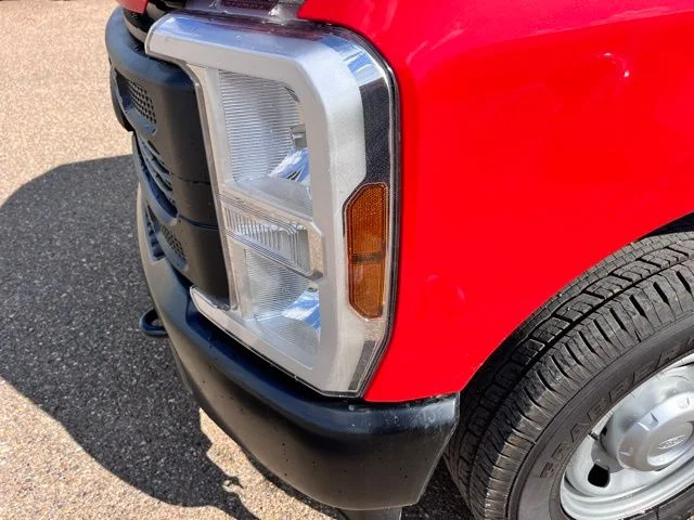 2026 Ford F-350 Super Duty XL - Photo 8