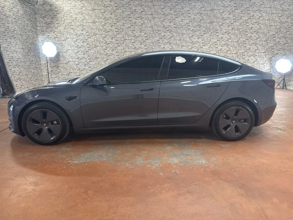 Used 2023 Midnight Silver Metallic Tesla Long Range image 4