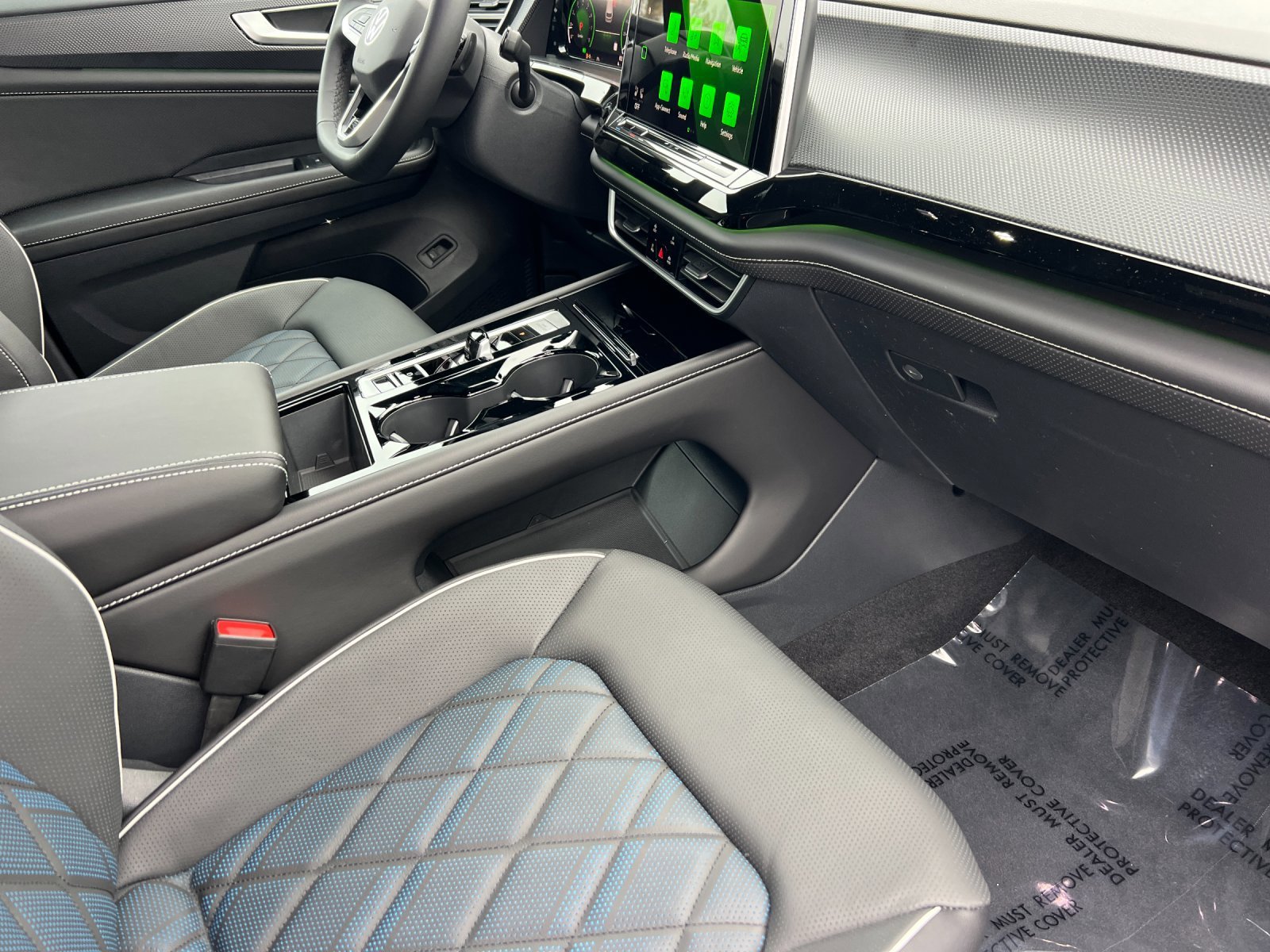 2026 Volkswagen Atlas Cross Sport SEL Premium R-LINE - Photo 15