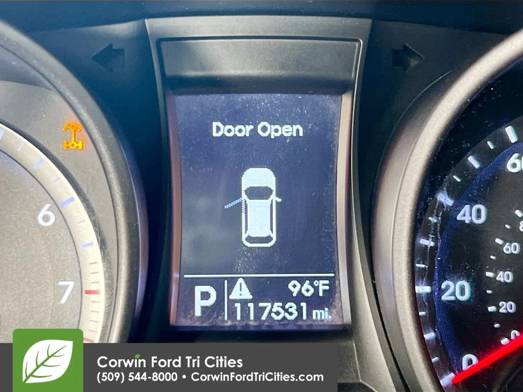 Used 2016 Hyundai Santa Fe Sport with VIN 5XYZTDLB1GG319317 for sale in Pasco, WA