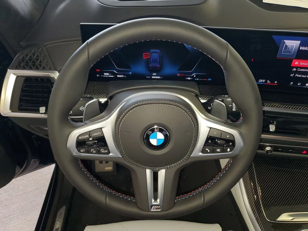 New 2026 Tanzanite Blue II Metallic BMW M60i image 18