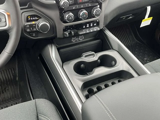 New 2026 Granite Crystal Metallic Clear-Coat Exterior Paint RAM Big Horn/Lone Star image 15