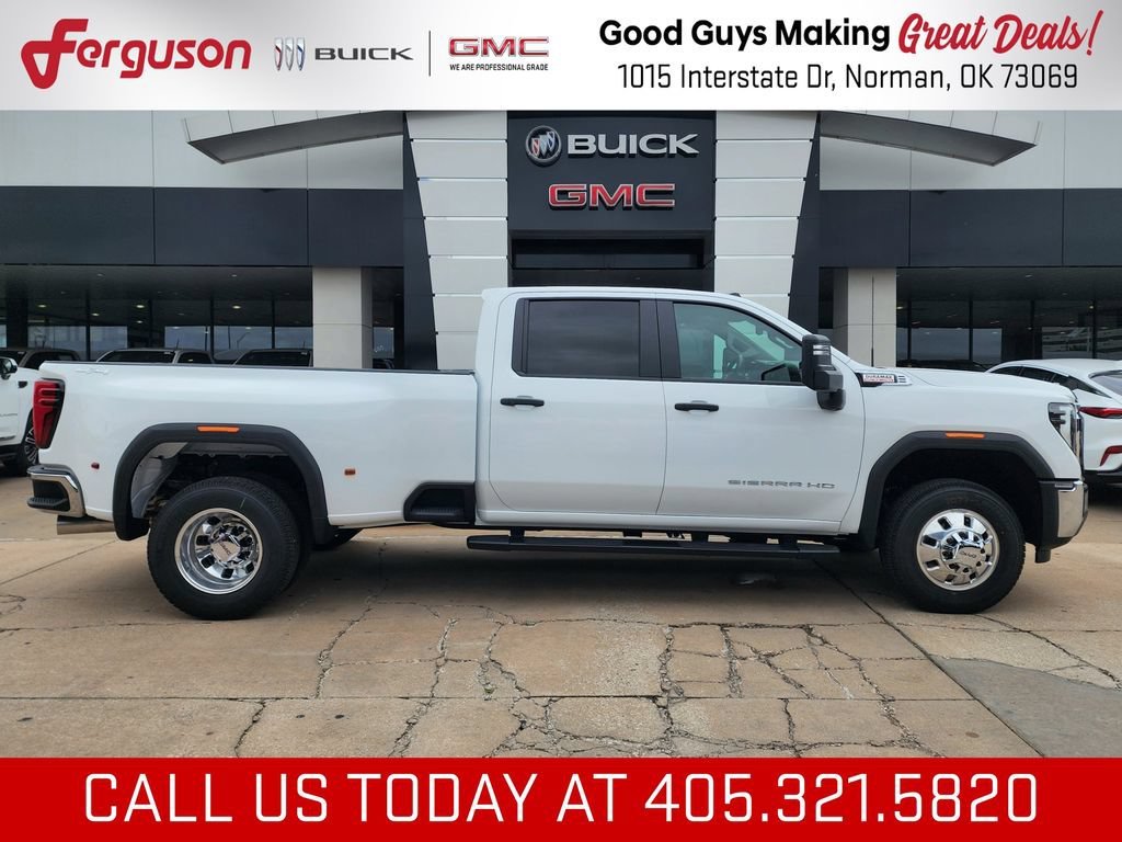 2026 GMC Sierra 3500HD Pro - Photo 2