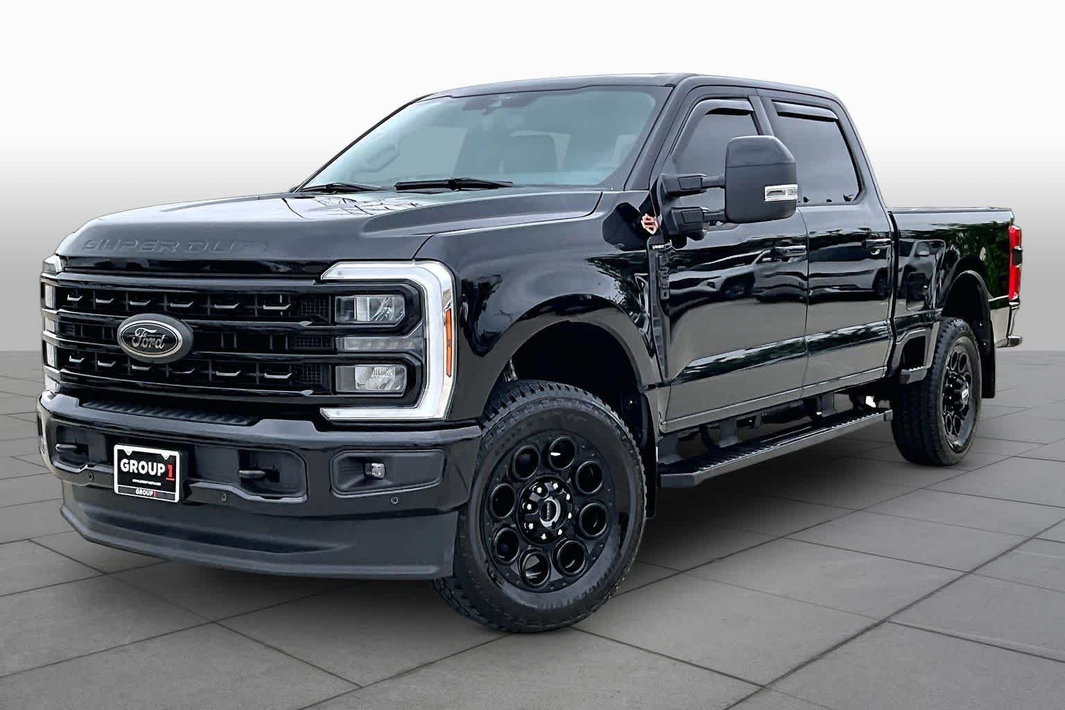 2024 Ford Super Duty F-250 Pickup LARIAT