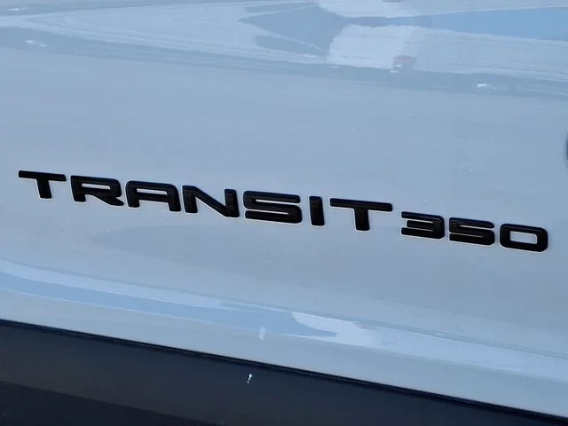 New 2026 Oxford White Ford Base image 15