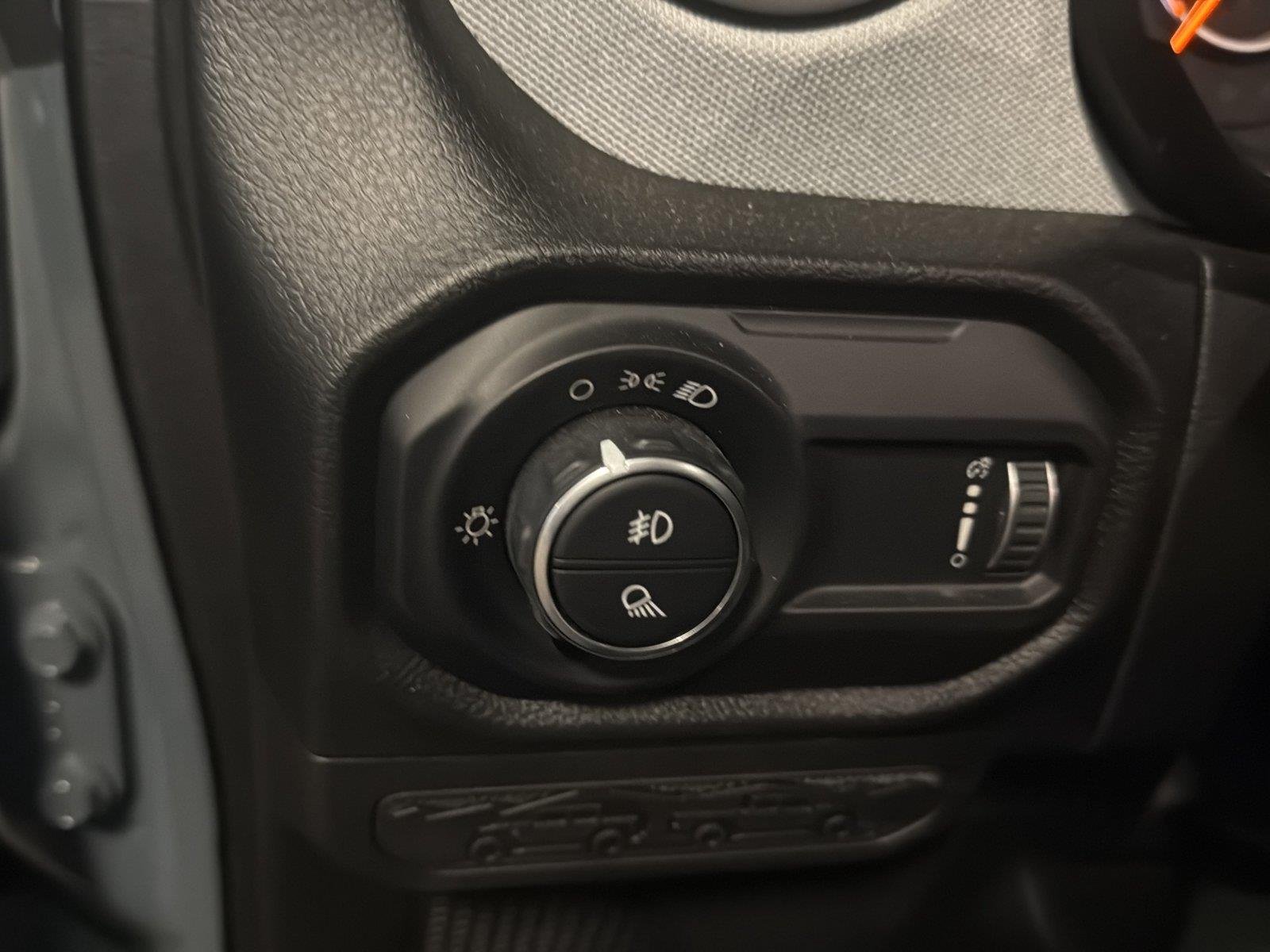 Used 2024 Anvil Clear Coat Jeep Nighthawk image 14