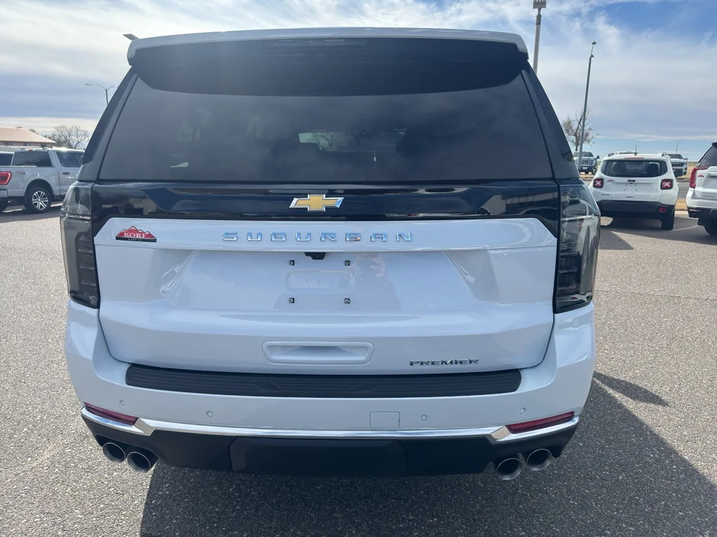 2026 Chevrolet Suburban Premier - Photo 7