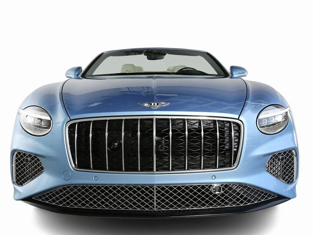 Used 2026  Bentley Azure image 8