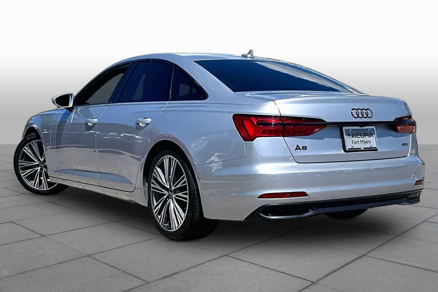 Used 2022 Florett Silver Metallic Audi Premium Plus image 12