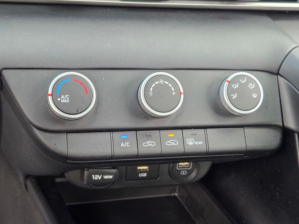 Used 2023 Gray Hyundai SE image 32