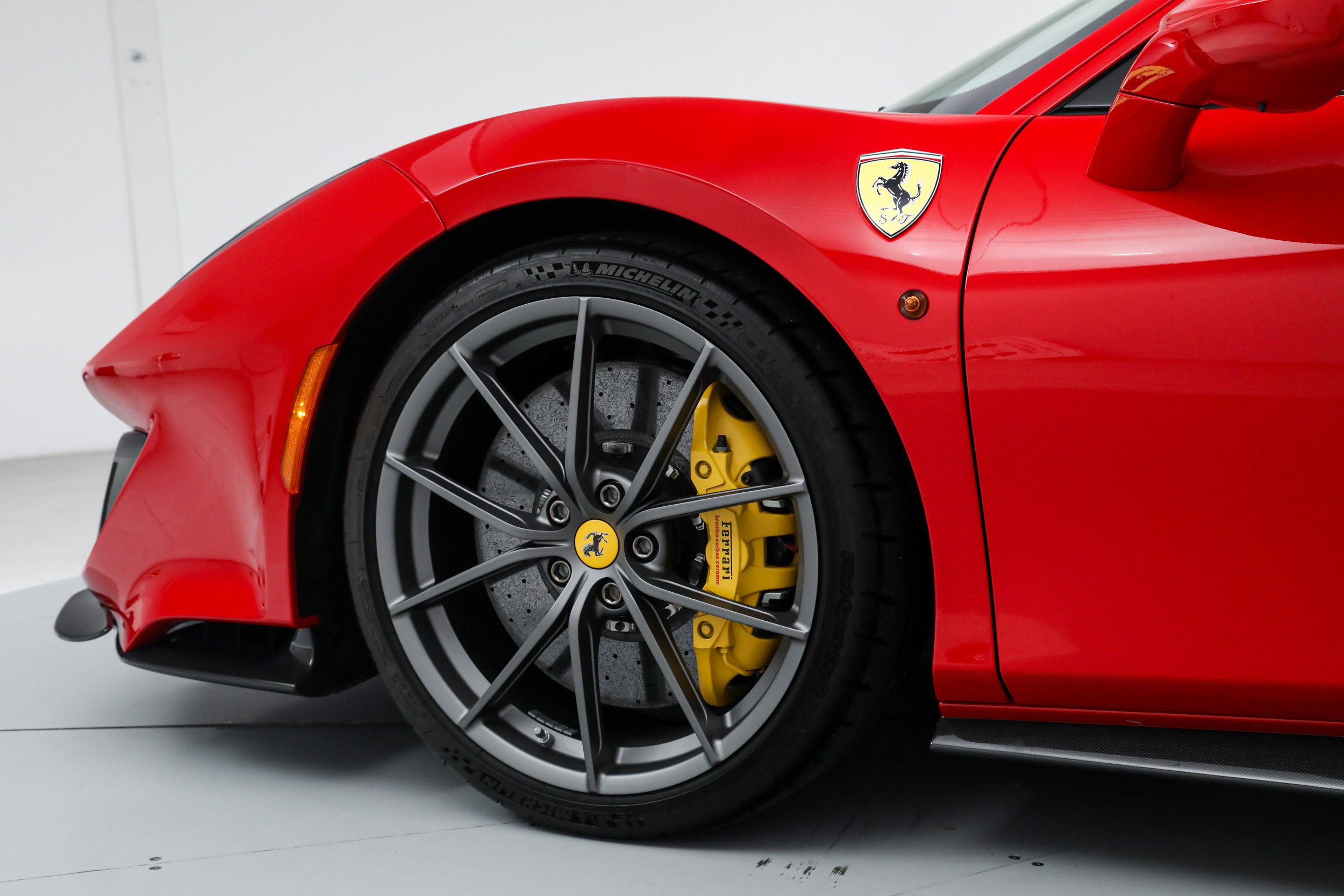 Certified Used 2020 Red Ferrari  image 41