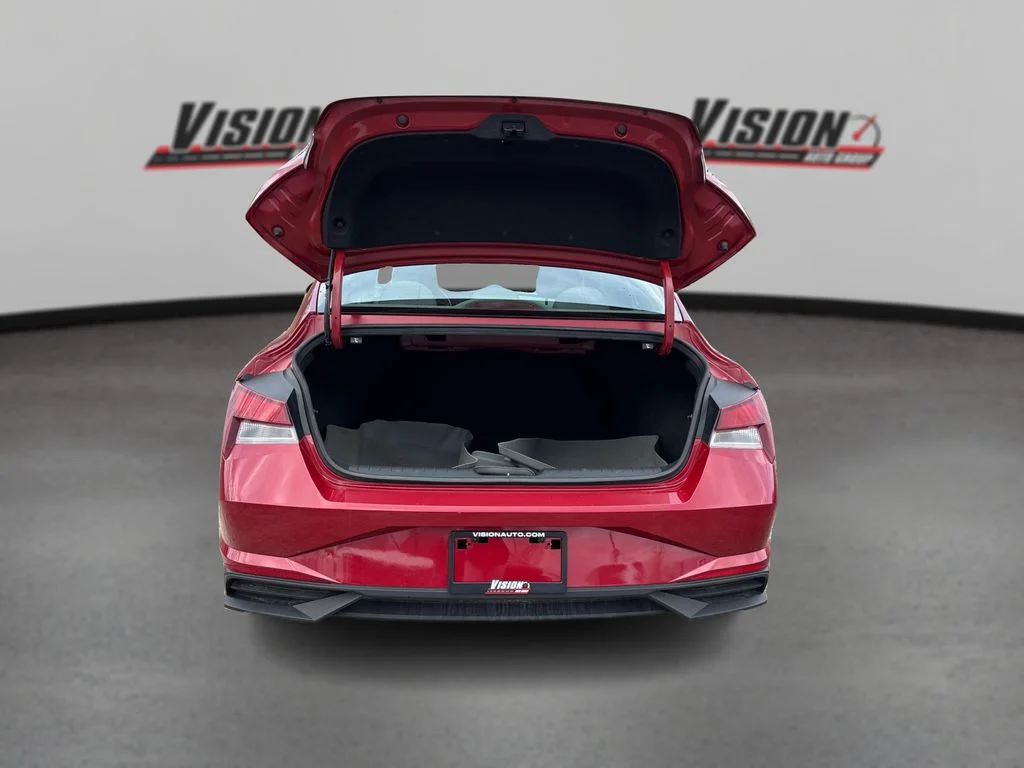 Used 2021 Red Hyundai SEL image 11