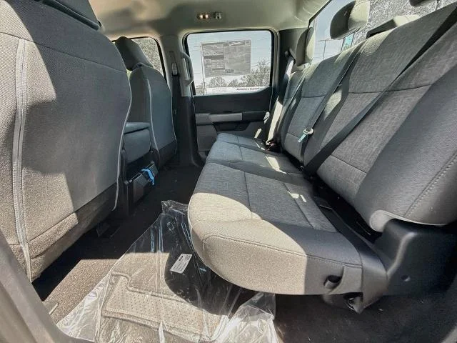 New 2026 Oxford White Ford F-250® XL image 51