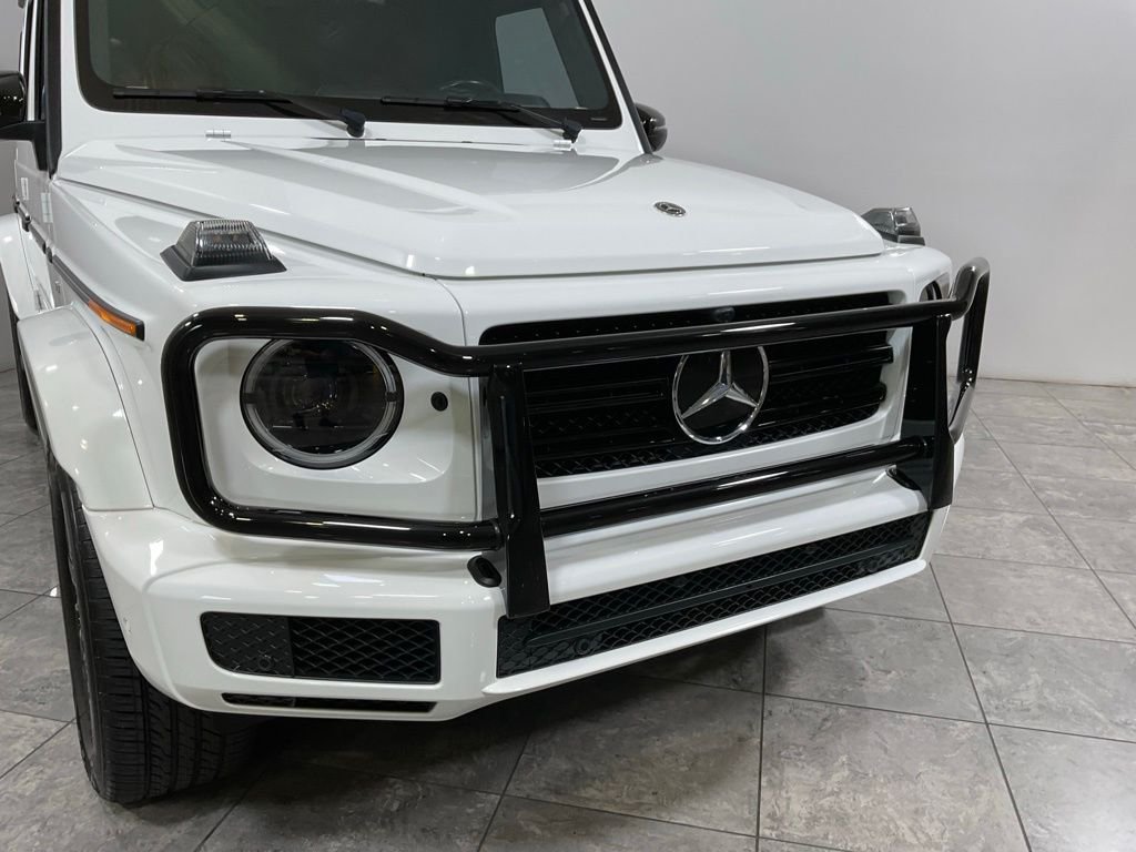 Used 2022 White Mercedes-Benz G 550 image 8