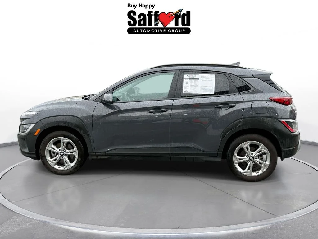 Used 2023 Gray Hyundai SEL image 4