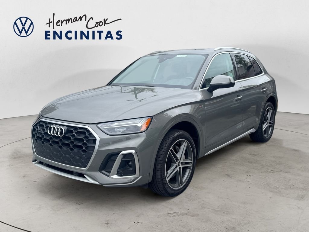 2023 Audi Q5 55 e Premium's photo