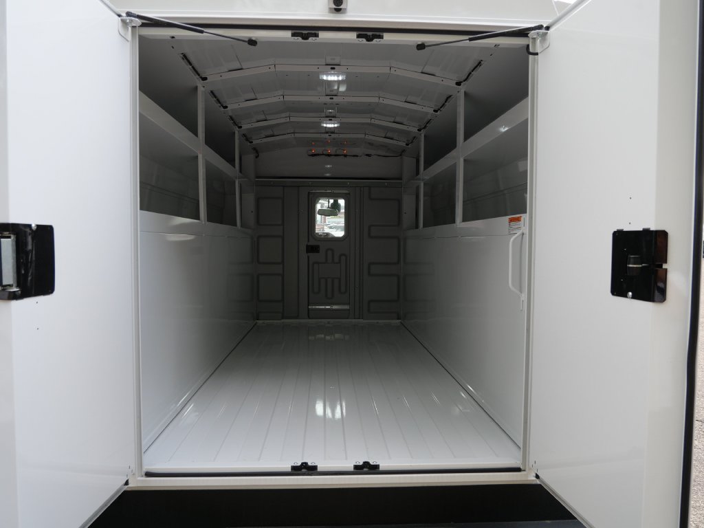 2026 Ford E-Series Cutaway Base - Photo 9
