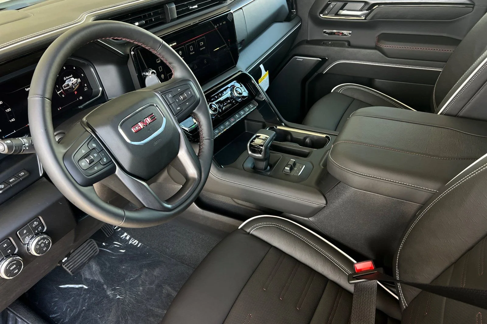 2026 GMC Sierra 1500 AT4X - Photo 8
