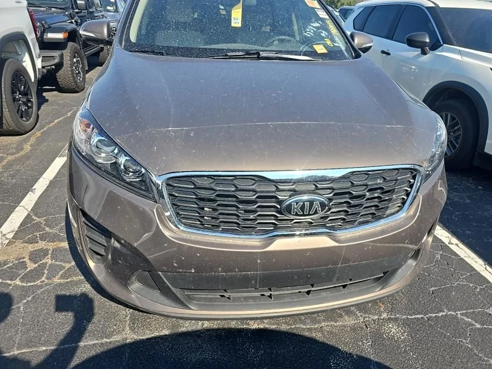 Used 2019 Brown Kia LX image 7