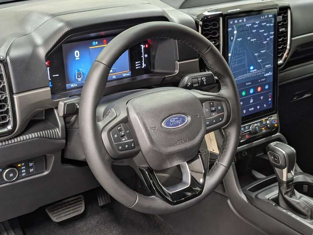 New 2026 Avalanche Ford XLT image 8