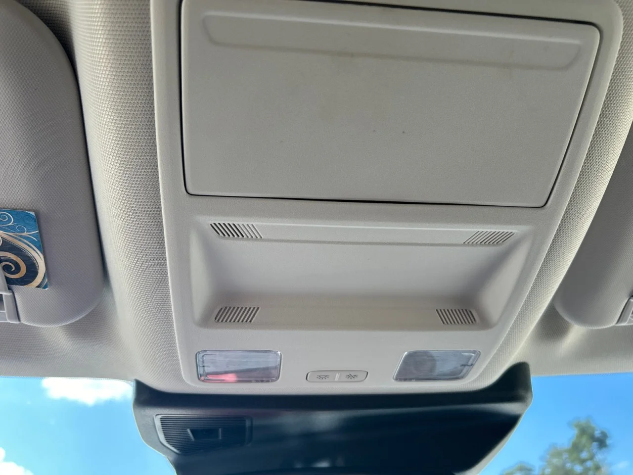 Used 2024 White Ford Badlands image 17