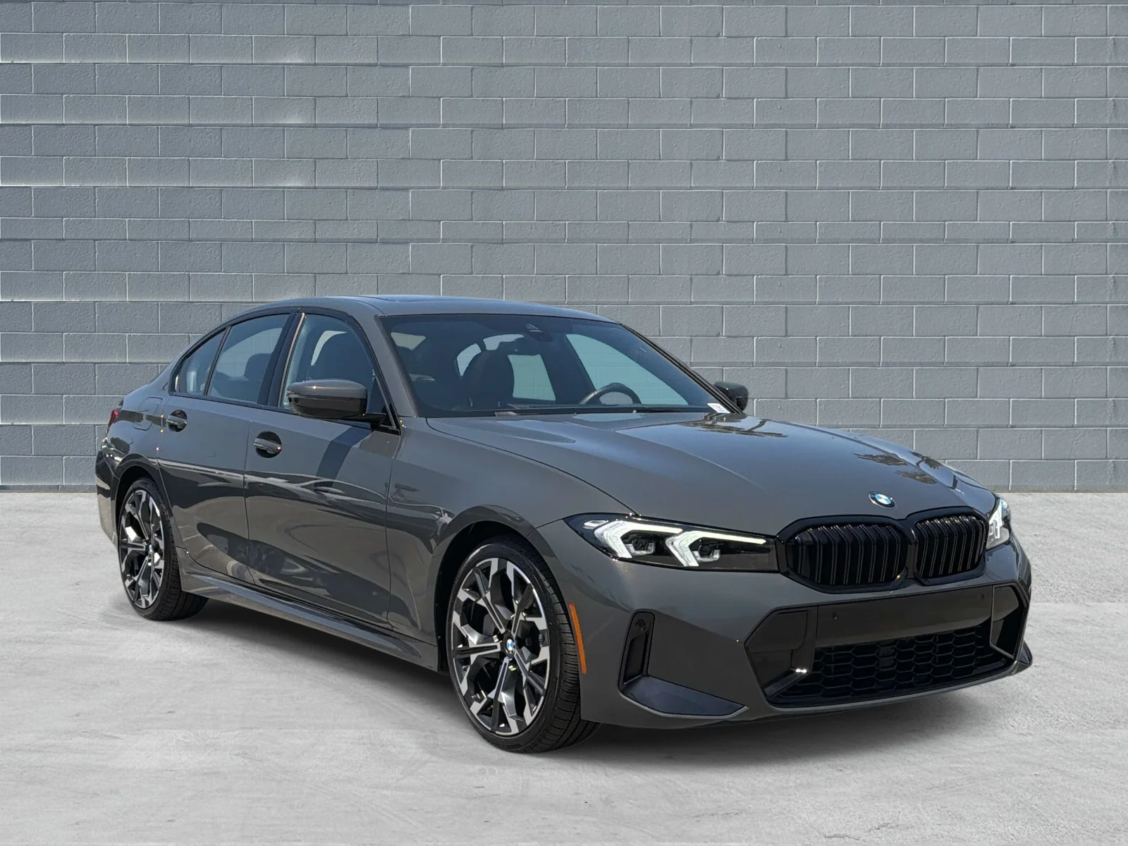 2026 BMW 3 Series 330i Sedan's photo