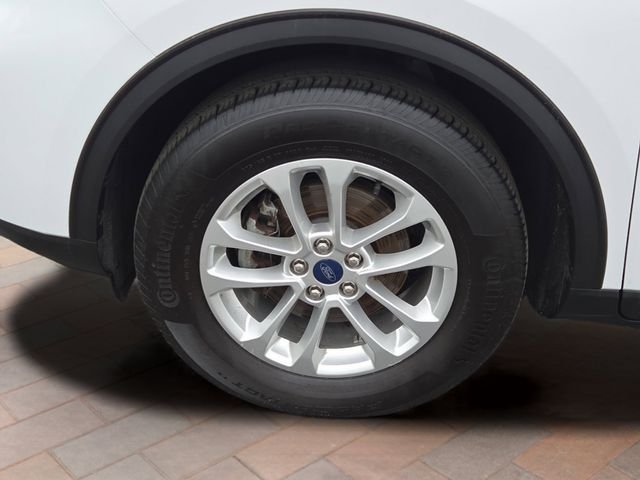 Used 2021 Oxford White Ford SE image 22
