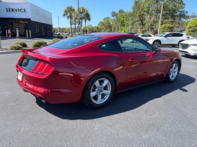 Used 2017 Red Ford V6 image 6