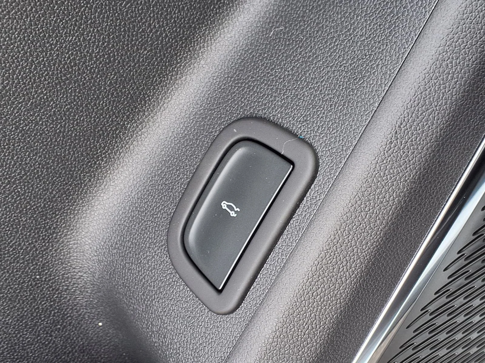 2026 GMC Acadia Elevation - Photo 16